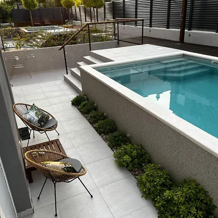 公寓 Cozy Seaside With Private Pool & Terrace *