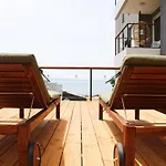 Cozy Seaside With Private Pool & Terrace *